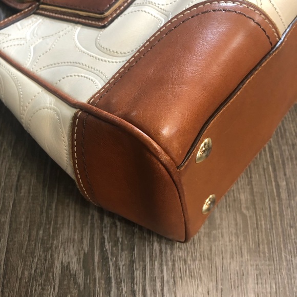 Pristine Coach Leather Satchel - Picture 3 of 7